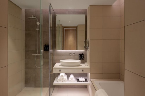 Standard King Or Twin Room Near Business Bay Dubai 5 Luxury Bookings