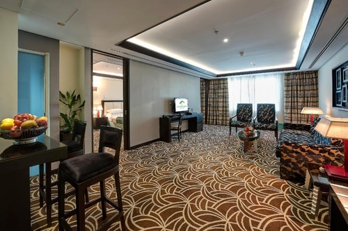 Deluxe Room Near Rais Shopping Centre 8 Luxury Bookings