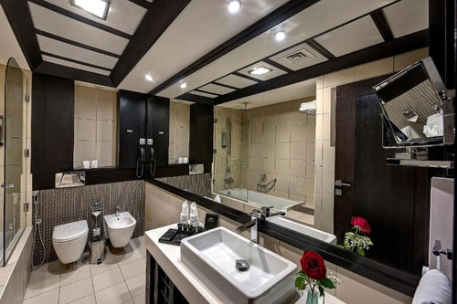 Suite Room Near Rais Shopping Centre 19 Luxury Bookings