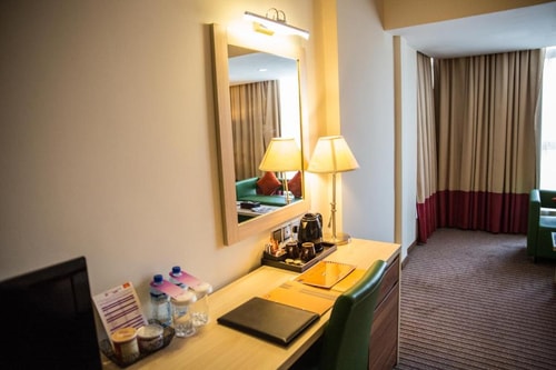 Standard Room Near Carry Food Supermarket 13 Luxury Bookings