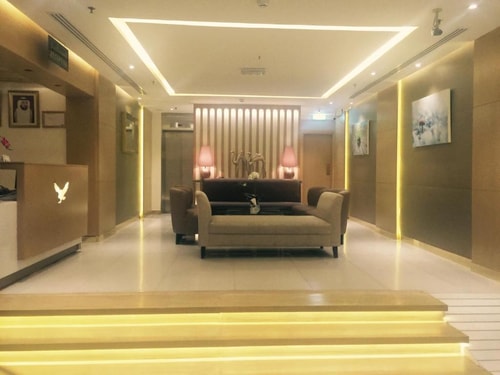 Deluxe Room Near Salah Al Din Metro 12 Luxury Bookings