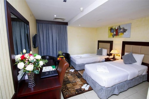 Junior Suite Near Salah Al Din Metro 15 Luxury Bookings