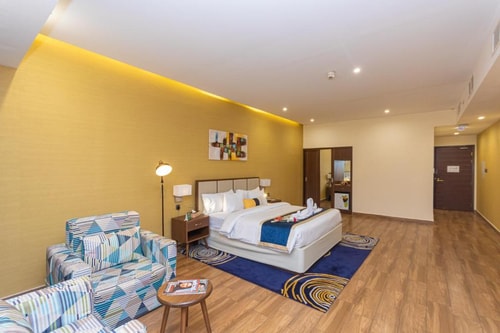 Deluxe Room Near New West Zone Market 15 Luxury Bookings