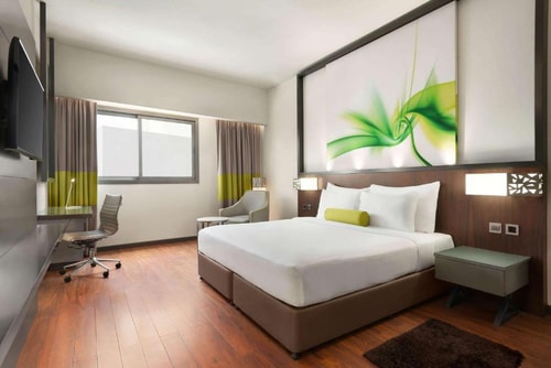 Junior Suite Room Near Al Rigga Metro. 11 Luxury Bookings
