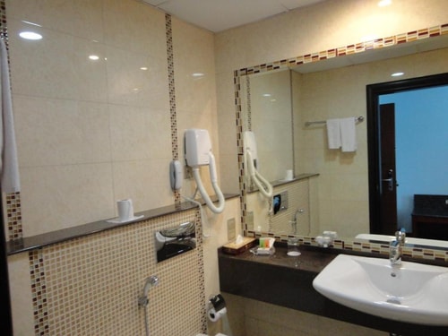King or Twin Room Near Internet Metro Tecom Barsha 9 Luxury Bookings