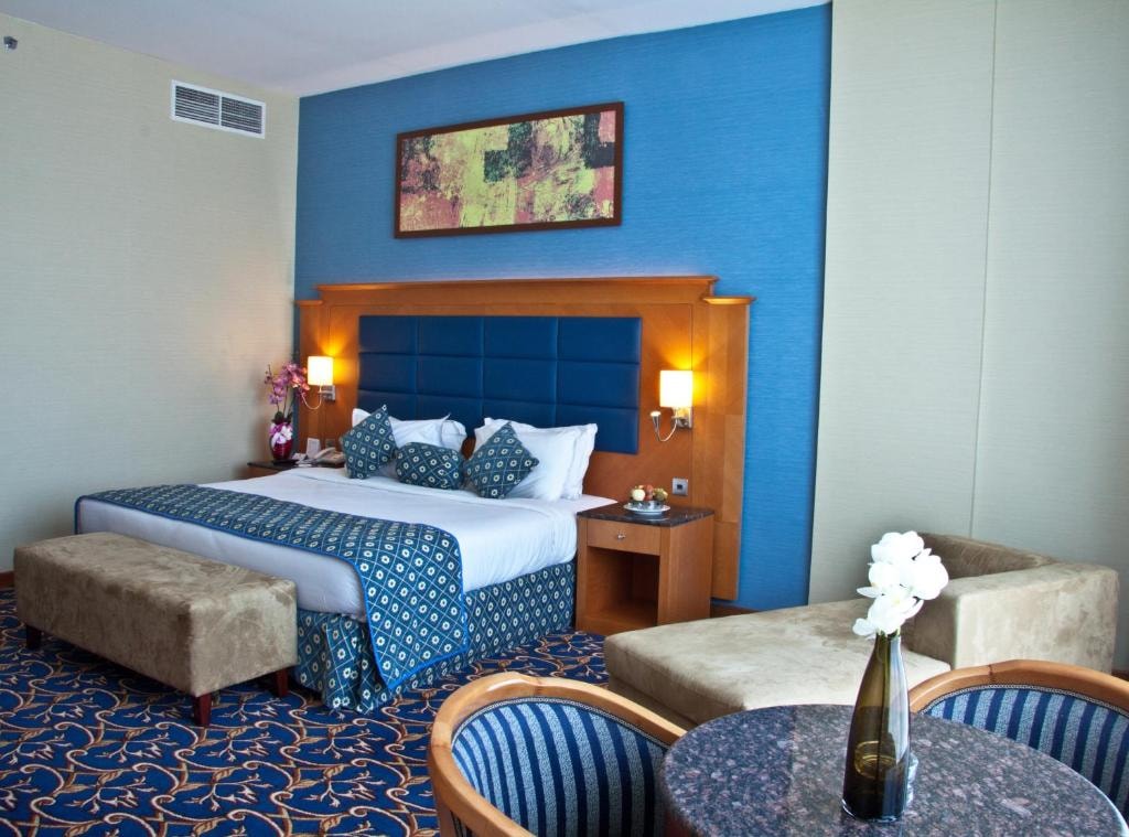 King or Twin Room Near Internet Metro Tecom Barsha Luxury Bookings