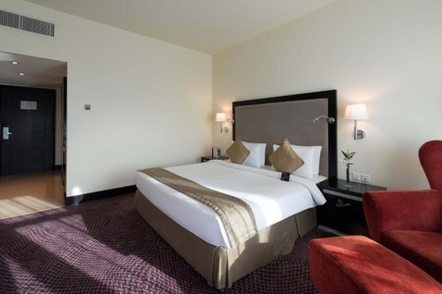 Superior Room Near Westzone Supermarket Mina 1 Luxury Bookings