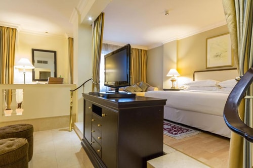 Superior Room Near Voda Club By Luxury Bookings 10 Luxury Bookings