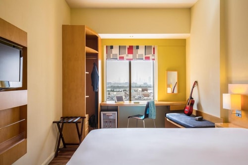 Standard Room Near Port Saeed Plaza Ad 1 Luxury Bookings