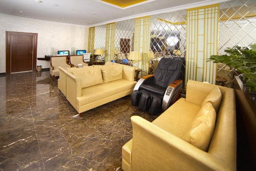 Standard Room Near Burjuman Metro Station Ab 15 Luxury Bookings