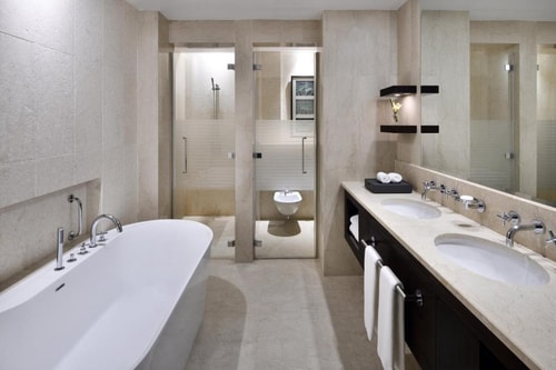 Junior Suite Near Dubai International Academy 9 Luxury Bookings