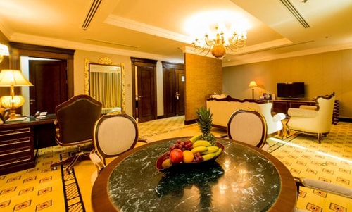 Ambassador One Bedroom Near Mall Of Emirates 1 Luxury Bookings