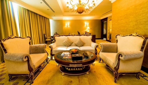 Ambassador One Bedroom Near Mall Of Emirates 11 Luxury Bookings