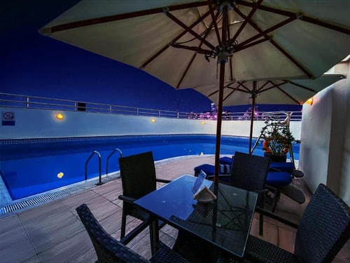 Ambassador One Bedroom Near Mall Of Emirates 17 Luxury Bookings