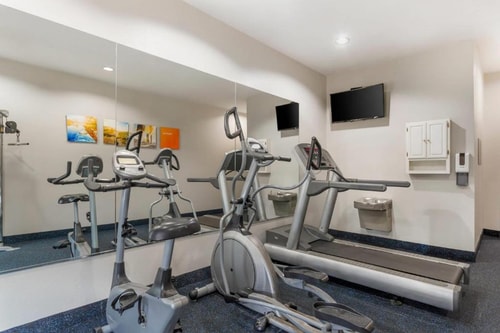 King Room Near Suns Wholesale Club HOU 12 Luxury Bookings