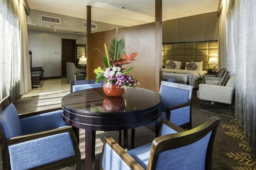 King Suite Near Ghubaiba Building 3 Luxury Bookings