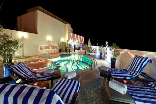 King Suite Near Ghubaiba Building 13 Luxury Bookings