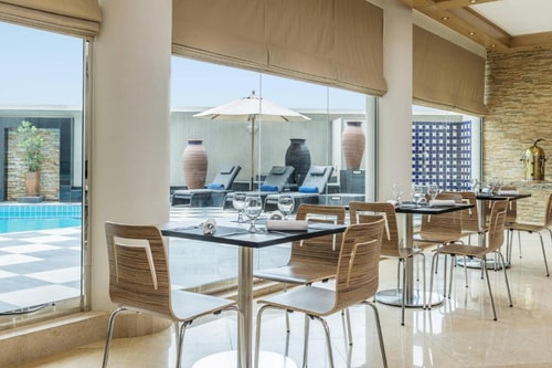 Executive Suite Near Ggico Metro Station 13 Luxury Bookings