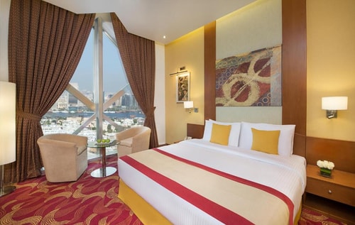 Premium Room Near Emerland Building Luxury Bookings