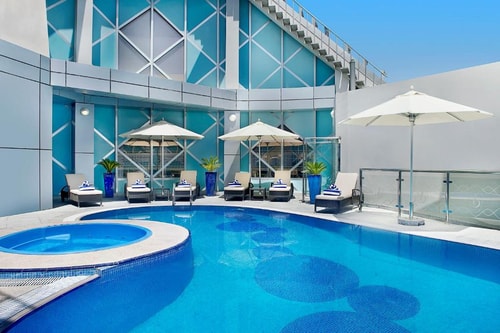 Premium Room Near Emerland Building 9 Luxury Bookings