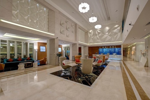 Superior Room Near City Center Deira 12 Luxury Bookings
