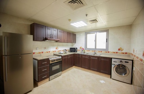 Three Bedroom Apartment Near Al Rigga Metro 6 Luxury Bookings