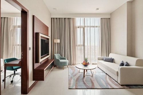 One Bedroom Suite Near Makhtoom Airport Ab 5 Luxury Bookings