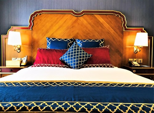 Executive Room Near Baniyas Square Metro 12 Luxury Bookings