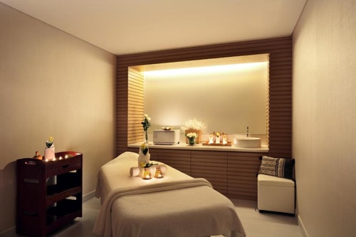 Executive Suite With jaccuzi Near Davis Langdon. 15 Luxury Bookings