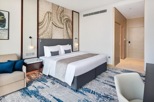Superior Room Near Gold Souq Metro Station 1 Luxury Bookings