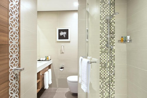 One Bedroom Suite Near Al Bakhit Center 6 Luxury Bookings
