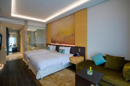 Classic Room Near Adcb Metro By Luxury Bookings 5 Luxury Bookings