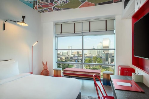 King Room Near C10 Bus Station By Luxury Booking 9 Luxury Bookings