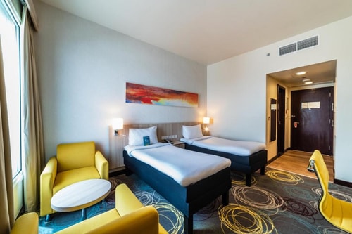 Standard Room Near Dragon Mart By Luxury Bookings 2 Luxury Bookings