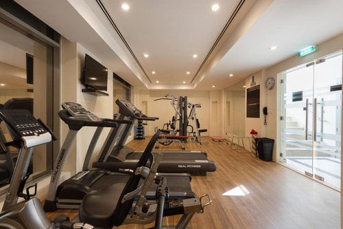 Standard King Or Twin Room Near Al Rigga Metro 13 Luxury Bookings