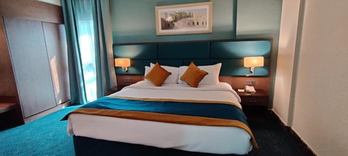 Suite Room Near Deira Clocktower 2 Luxury Bookings