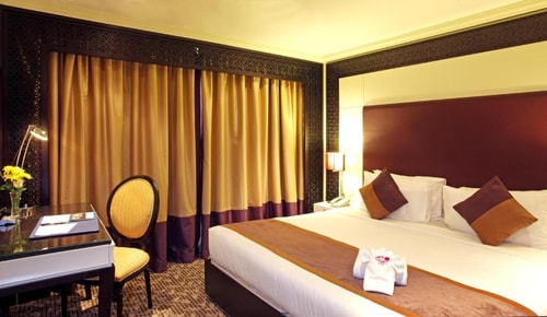 Deluxe Room Near Alameen Laundry 3 Luxury Bookings