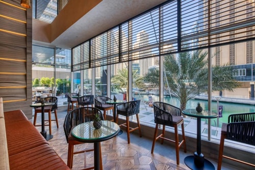 King Room Near Marina Mall By Luxury Bookings 10 Luxury Bookings