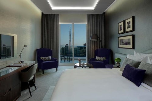 Premium Room Near Grosvenor Business Bay Tower 1 Luxury Bookings
