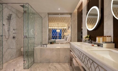 One Bedroom Suite In Palm Jumeirah 8 Luxury Bookings