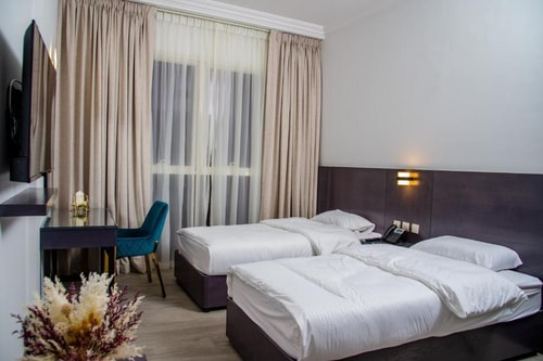 Superior Room Near Pak Darbar Restaurant Deira 8 Luxury Bookings