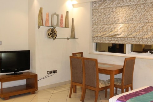 Two Bedroom Apartment Near Legend Plaza Tower 7 Luxury Bookings