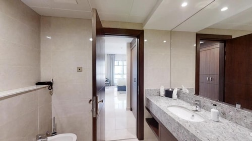 One Bedroom Apartment Creek View Al Jaddaf Metro 8 Luxury Bookings