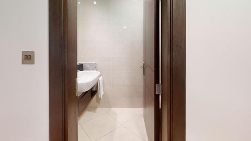 One Bedroom Apartment Creek View Al Jaddaf Metro 10 Luxury Bookings
