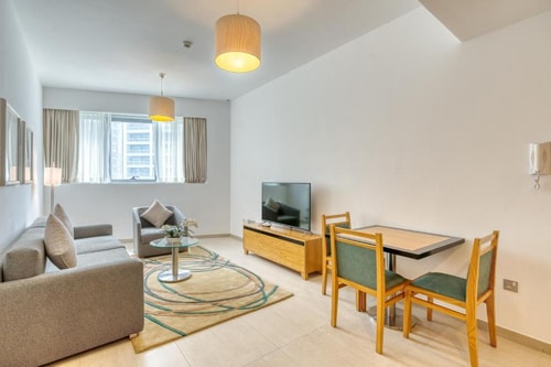 Classic one Bedroom Near Carrefour Tecom Ab 11 Luxury Bookings