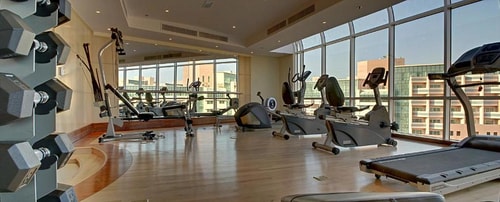 Furnished Studio Walk from Gardens Metro Station 17 Luxury Bookings