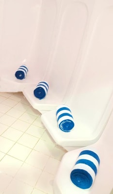 Standard one Bedroom Apartment Near Burjuman Mall 11 Luxury Bookings