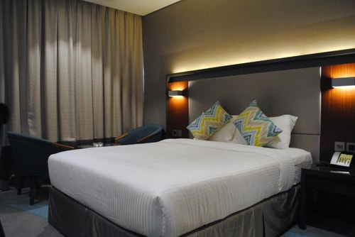 Standard Room Near Al Rigga Metro Station Ac 0 Luxury Bookings