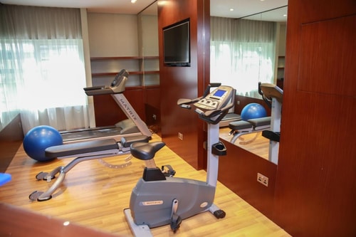 Standard Room Near Al Rigga Metro Station Ac 5 Luxury Bookings