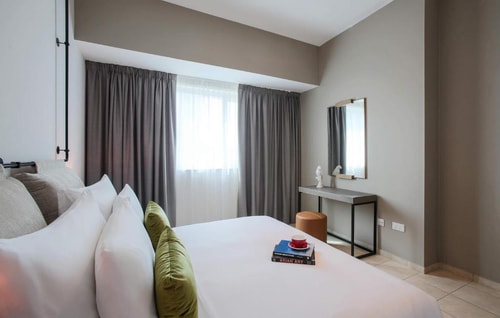 Deluxe Three Bedroom Apartment In Marina Ab 1 Luxury Bookings